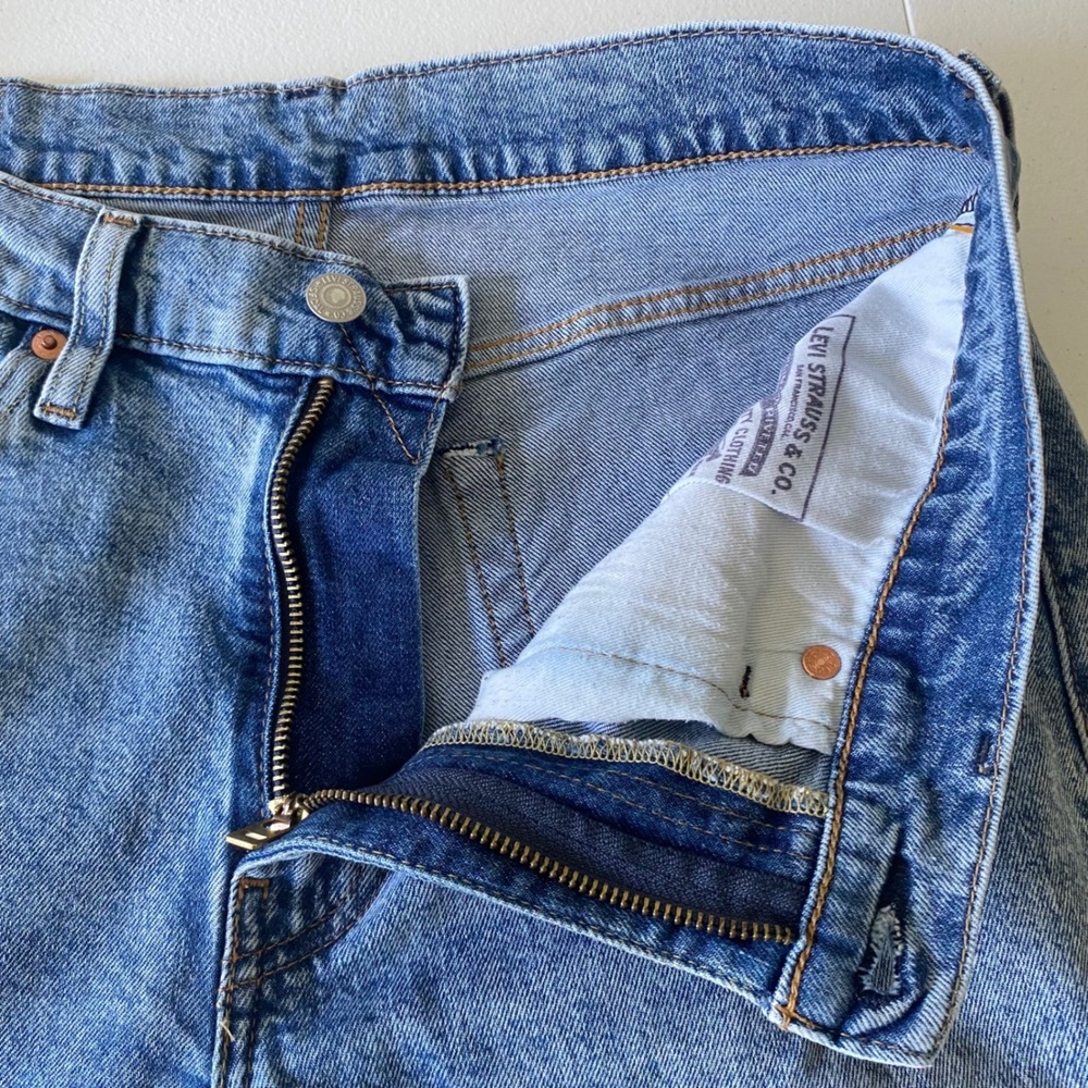 Levi's Premium 514 Straight Fit Men's Jeans 32 Light Wash Blue Denim Stretch - Picture 4 of 11